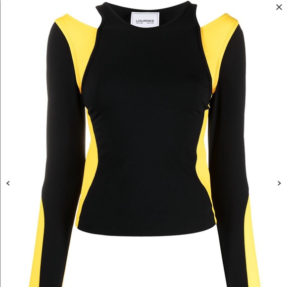 Lourdes long-sleeve T-shirt
layered cut-out - Picture 1 of 7